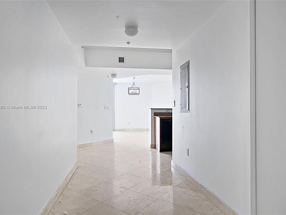 4th image of 16699 Collins Ave APT 2509