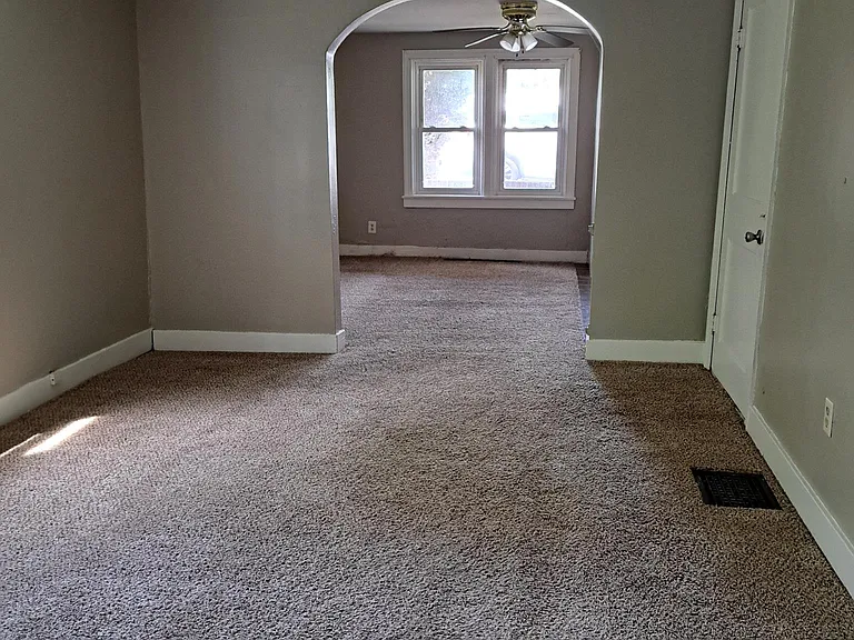 836 Cleveland Ave #FRONT — Photo 3