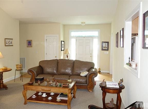 4th image of 85 Waterfall Rd