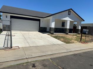 414 Montague Ct, Modesto, CA 95351