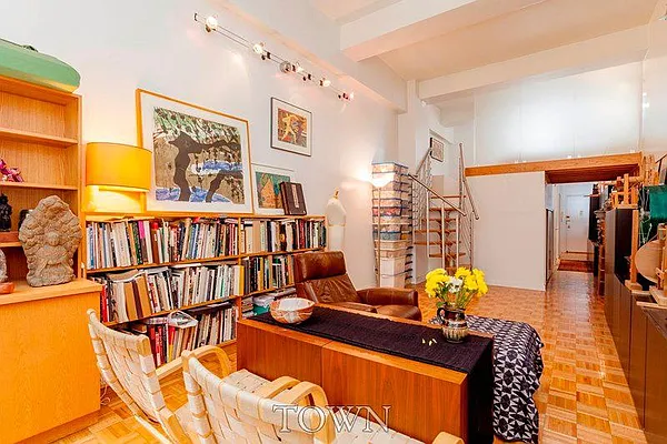 Sold by Town Residential | media 9