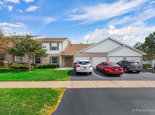 1316 N Red Oak Cir UNIT 2, Round Lake Beach, IL 60073