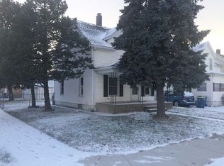 1103 W 6th St, Mishawaka, IN 46544