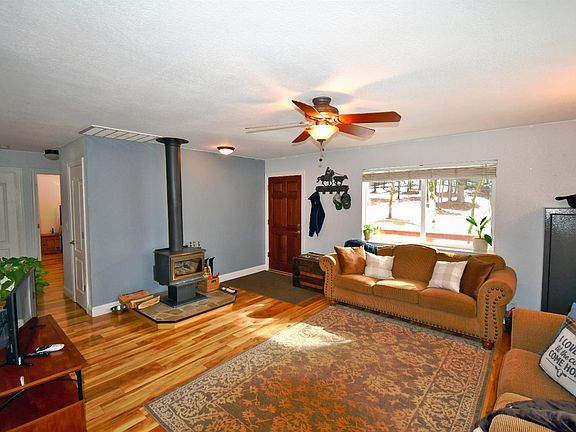3rd image of 6521 Nugget Dr