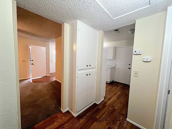 3rd image of 2291 Cristobal Ave