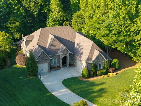 1206 Delaney Dr, Weddington, NC 28104