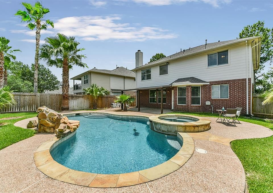 1st image of 18318 Cypress Meade Ln