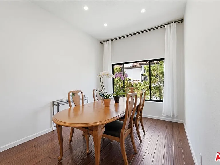1544 Michael Ln — Photo 13