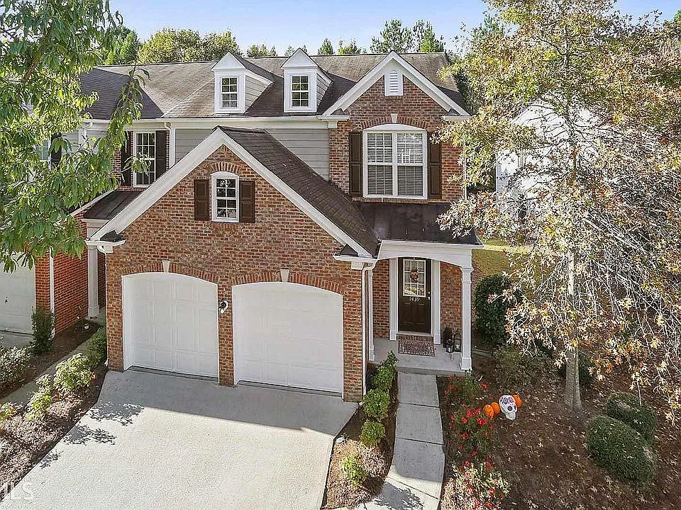 3 bed, 2.5 bath, 1740 sqft, $2,700 — Photo 2