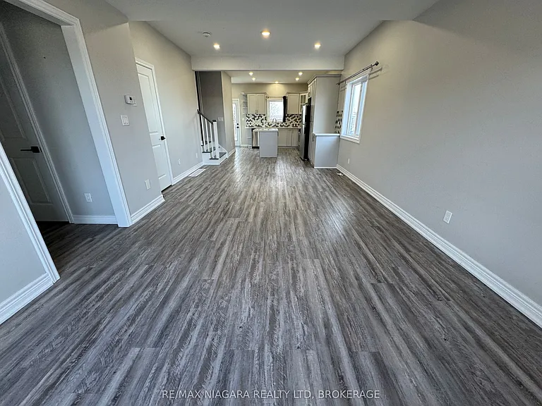 8196 McLeod Rd #1 — Photo 6
