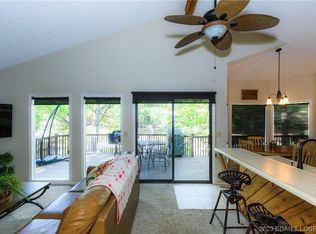 312 Flamingo Dr, Sunrise Beach, MO 65079