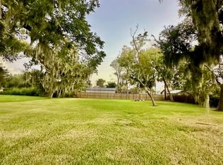 0 Burkett St, Clute, TX 77531