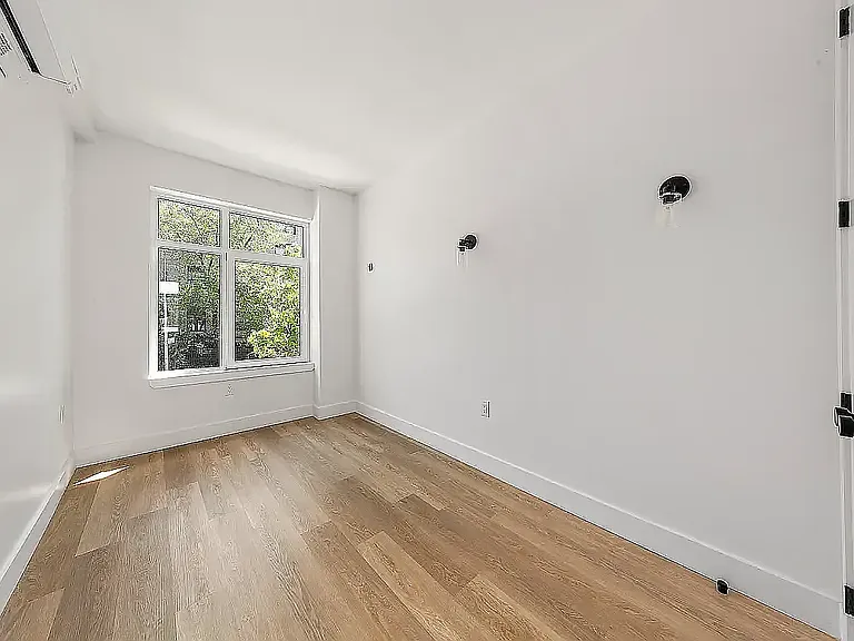 1259 Saint Marks Ave #18 — Photo 5