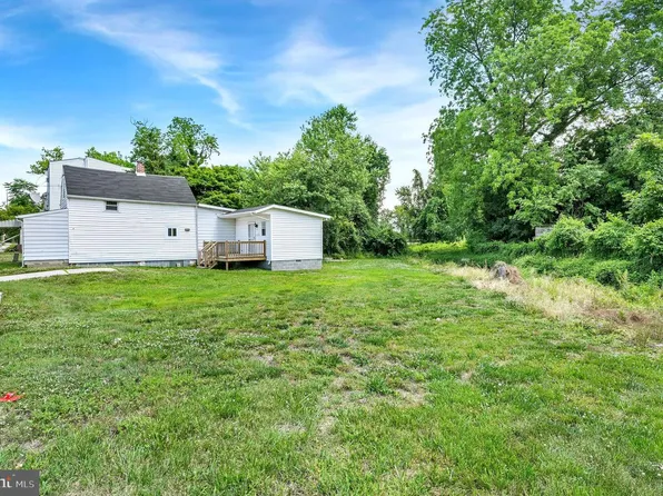 46 Lincoln St, Dover, DE 19904