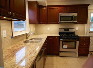 19 Coleridge Ave, Hamilton, NJ 08620