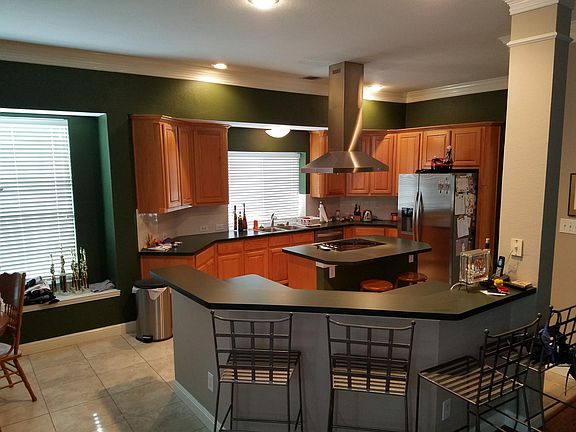 4th image of 4624 Spencer Dr