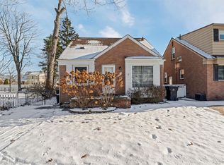 1811 15th St, Wyandotte, MI 48192