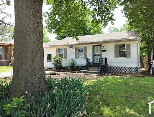 1st image of 3220 NW 31st St
