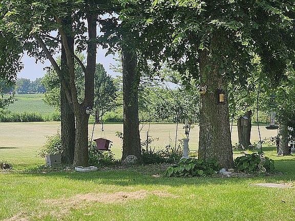 5th image of 1200 N 300 East Rd