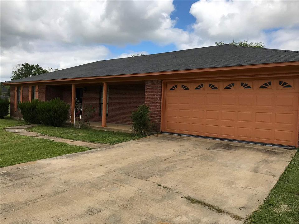 2nd image of 115 Wiley Dr