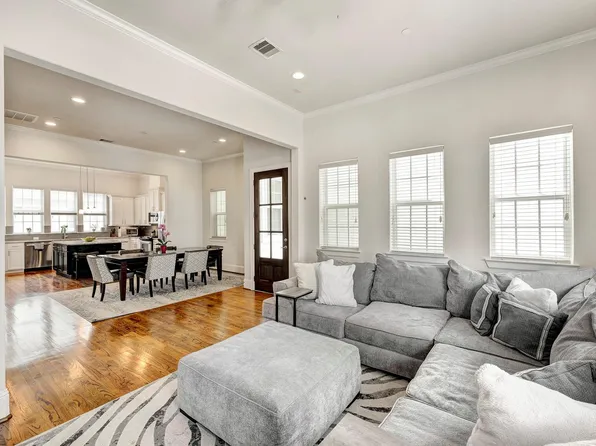 2616 Madeline Grove Dr, Houston, TX 77008