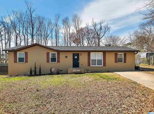 402 Timothy Dr, Columbiana, AL 35051