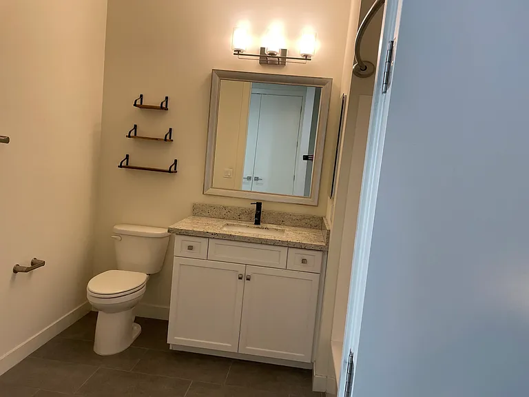 4444 N 25th St #31 — Photo 38