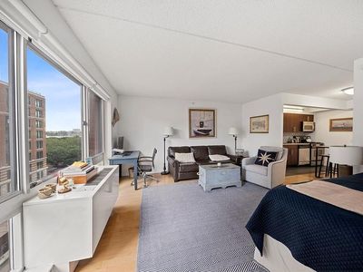 555 W 23rd St APT S8K, New York, NY, 10011