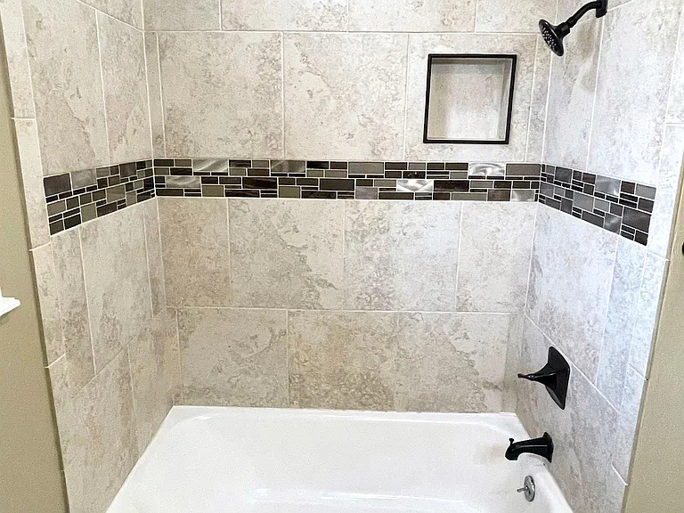 8908 S Youngs Blvd — Photo 8