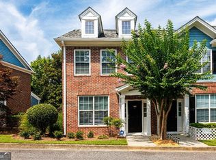 390 Pine Hill Pl, Norcross, GA 30093