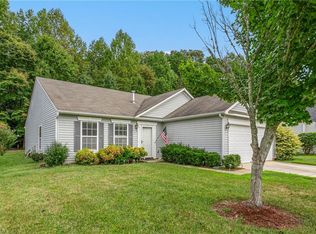 313 Walnut Crossing Dr, Whitsett, NC 27377