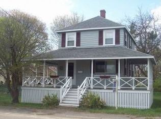 29 Waltham St, Hull, MA 02045