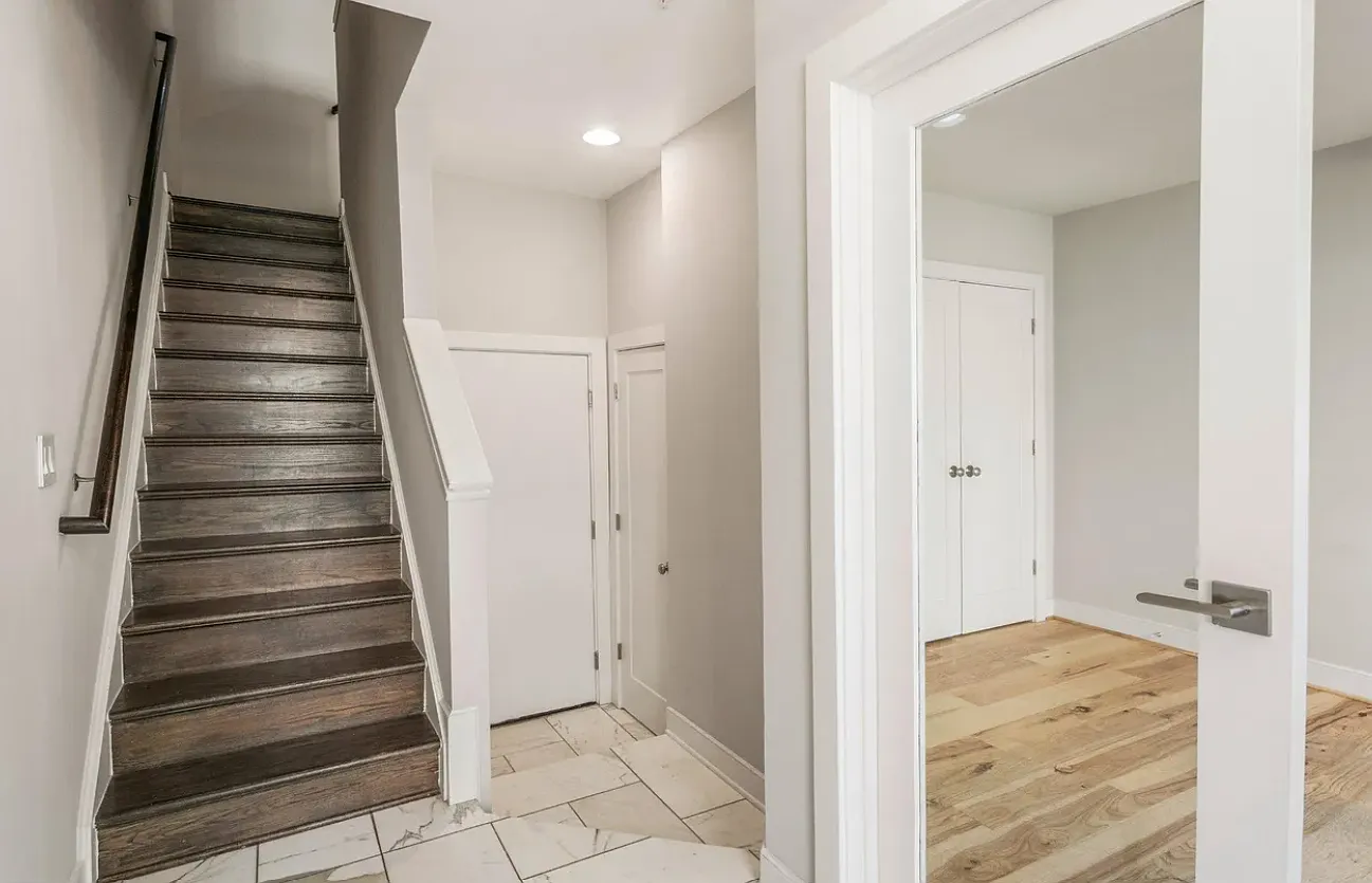 4 bed, 3.5 bath, 1812 sqft, $3,250 — Photo 4