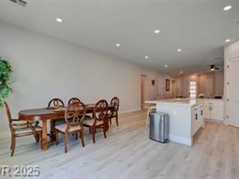 5534 Stormy Night Ct — Photo 12