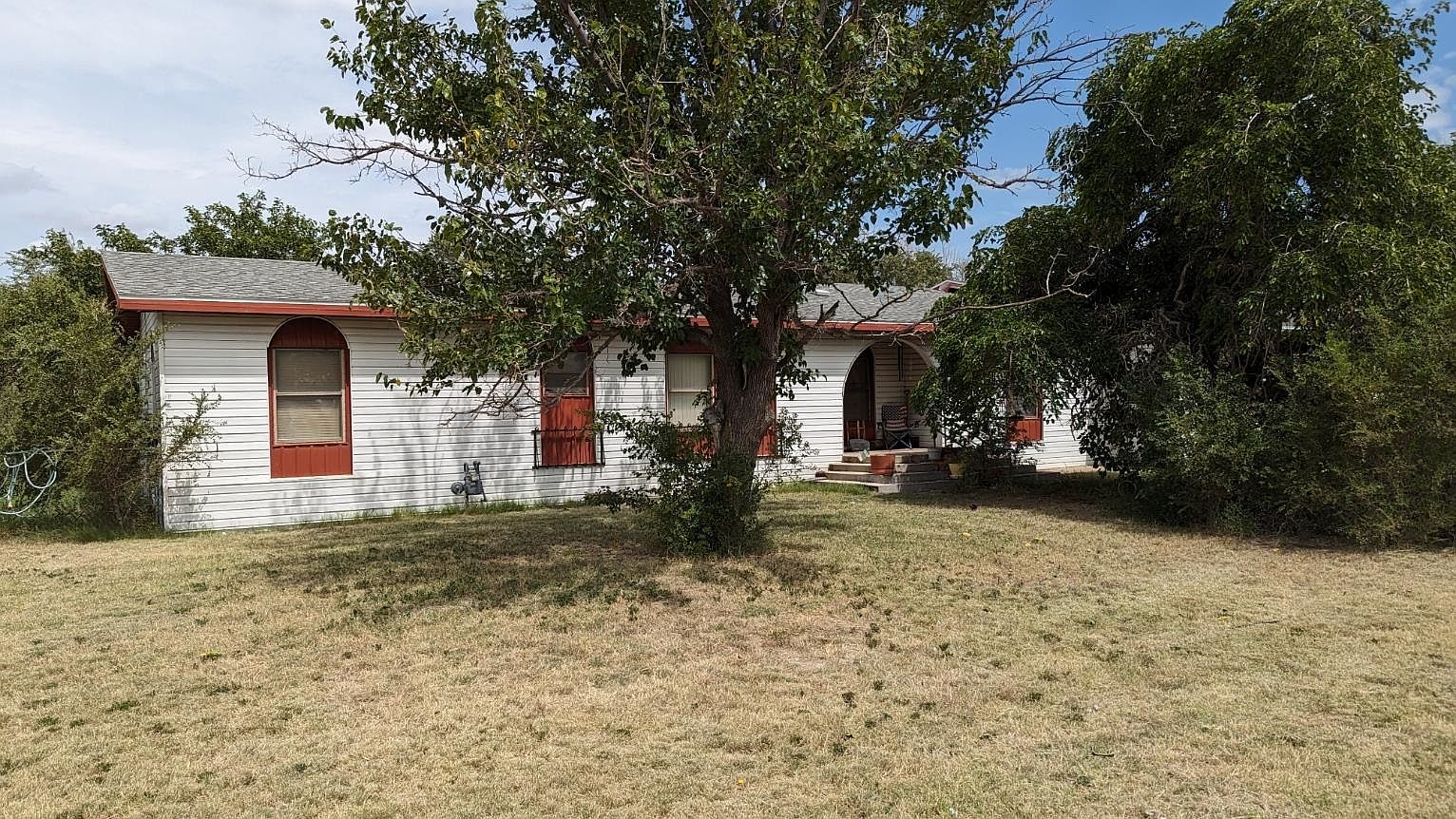 520 E Oklahoma Ave, Shattuck, OK 73858 MLS 20231221 Zillow