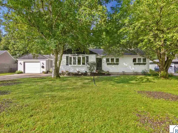 116 Ridgely Rd, Mankato, MN 56001