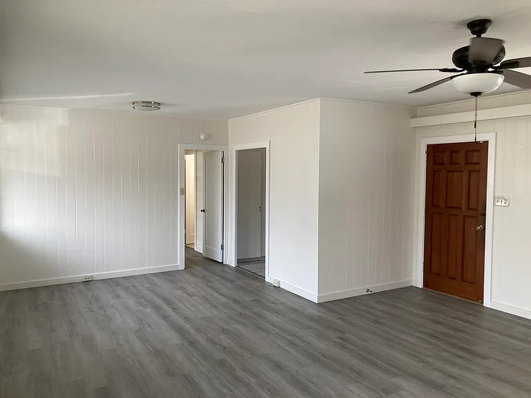 Living/dining room