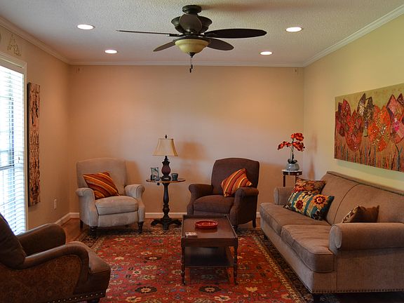3rd image of 6097 Broad Meadows Dr