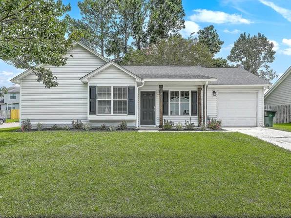 201 Two Hitch Rd, Goose Creek, SC 29445