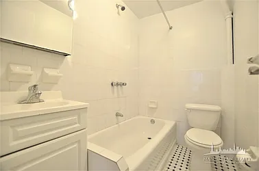 Rented by Manhattan Realty Group