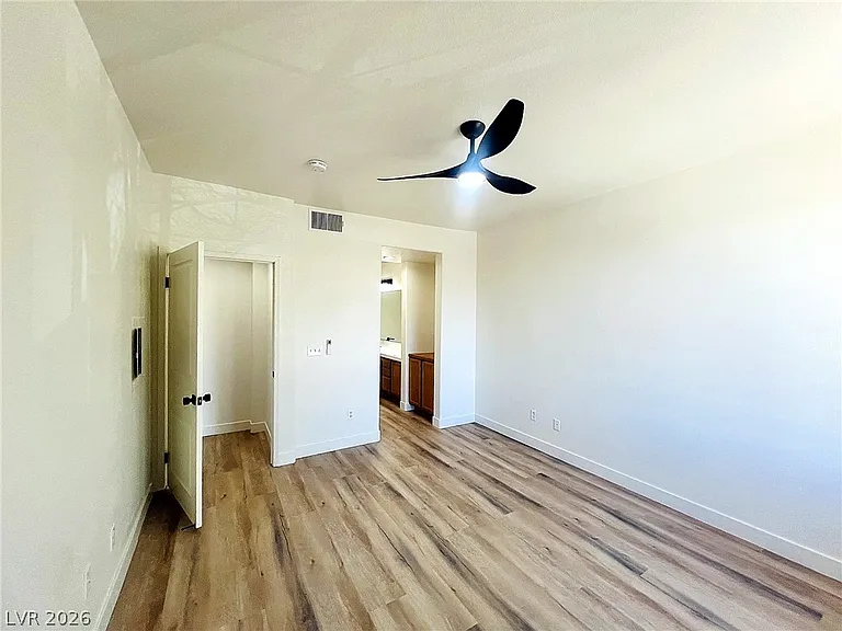 912 Duckhorn Ct #203 — Photo 18