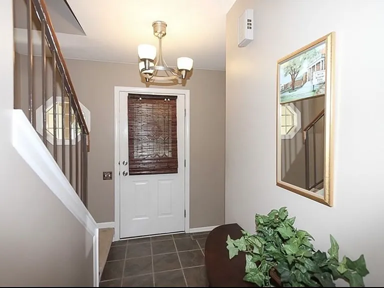 1444 W Sapphire Dr — Photo 6