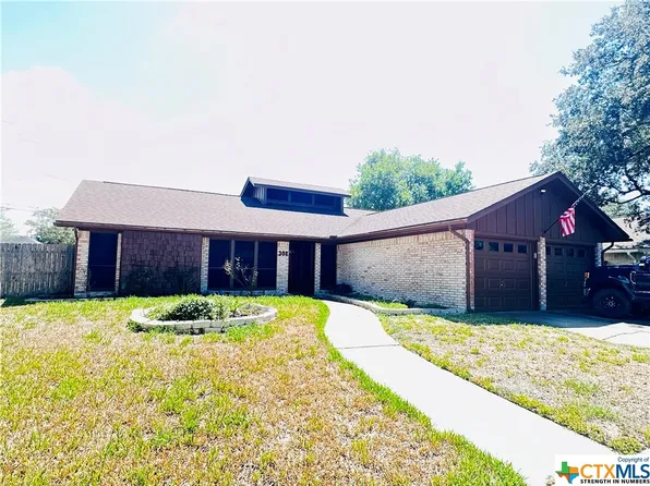 308 Alamogordo Dr, Victoria, TX 77904