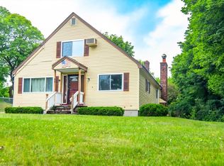 95 N Lowell St, Methuen, MA 01844