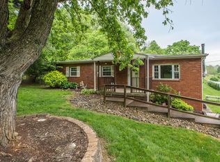 83 Clarke St, Washington, PA