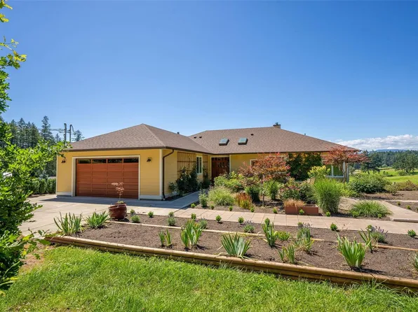 7000 Mays Rd, North Cowichan, BC V9L 6A6