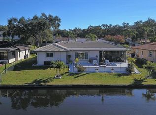 6910 121st St, Seminole, FL 33772