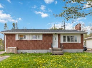 66 Ayer Ave, Moncton, NB E1C8G8