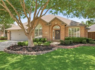 6 Avalon Dr, Trophy Club, TX 76262