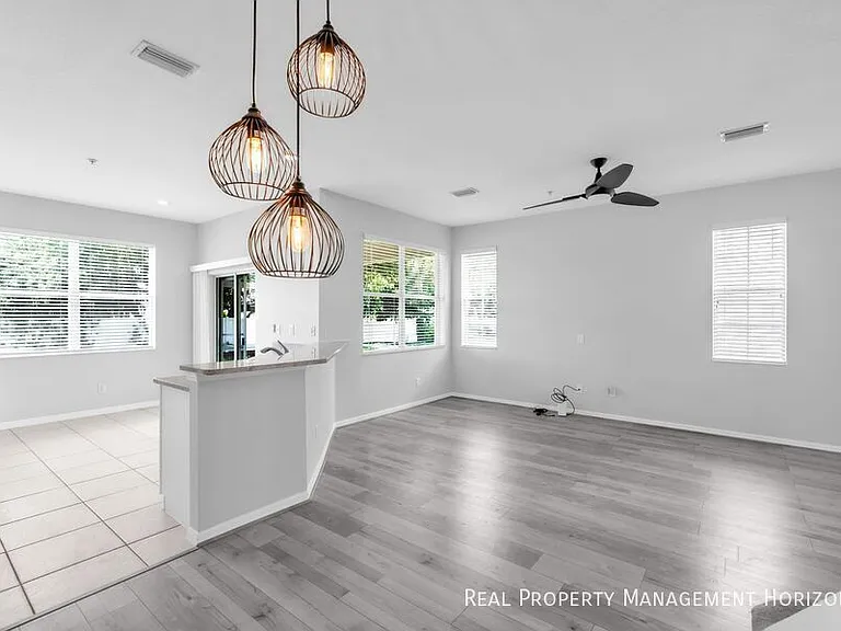3786 Mahony Ln — Photo 9